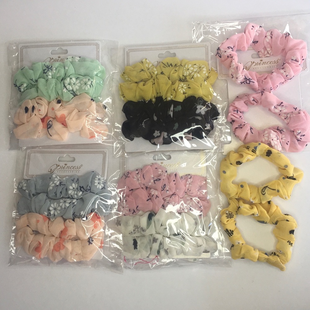 NWT. Set Of 20 Scunci Style Hair Ties